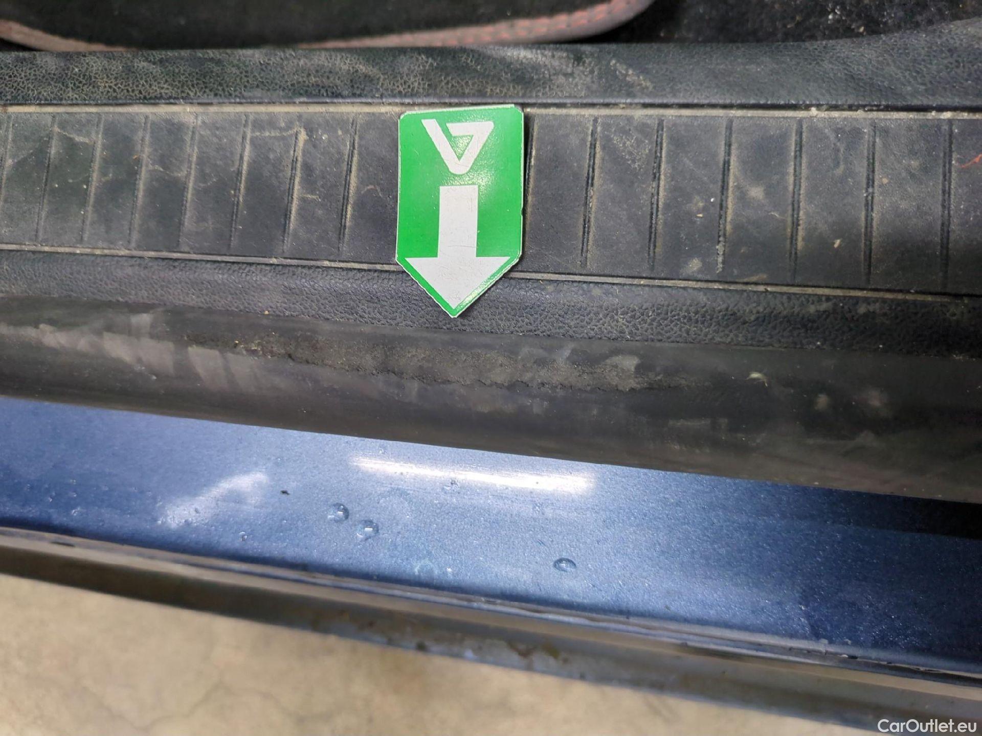  Ford  Kuga FORD  / 2019 / 5P / SUV 2.5 190 hybrid Flexifuel Pshift ST-Line #2