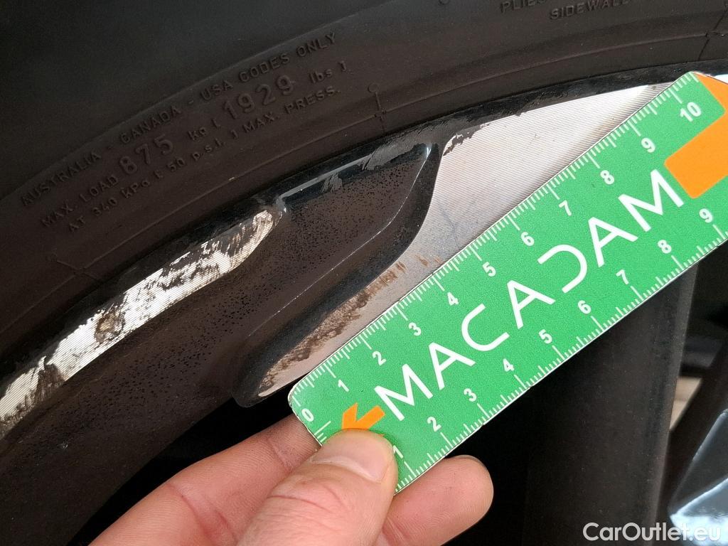  DS  DS7 DS DS 7 Crossback / 2017 / 5P / SUV BlueHDi 130 Auto PERFORMANCE Line + #53