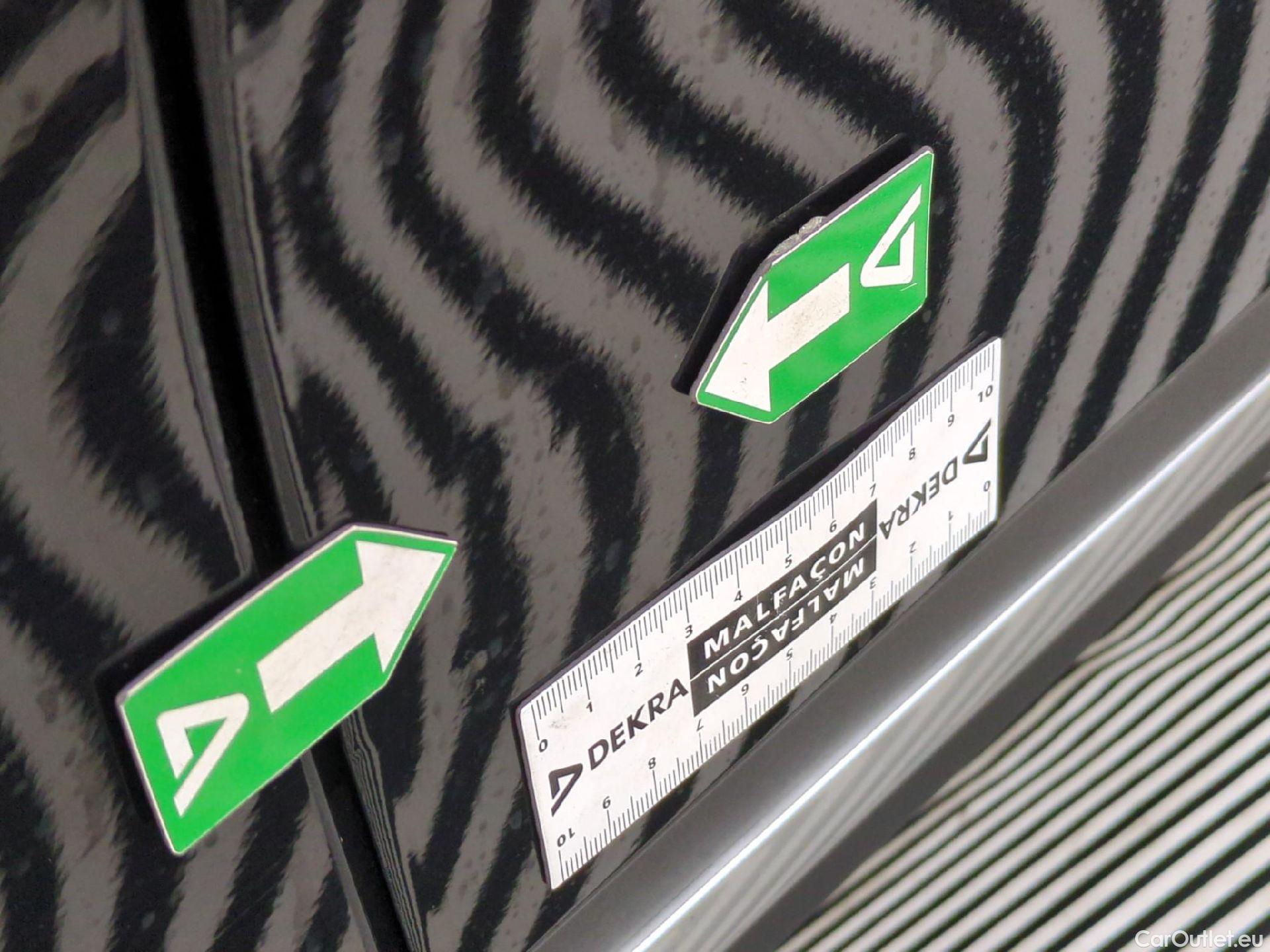  KIA  Sportage KIA  / 2021 / 5P / SUV 1.6 T-GDI 265 PHEV AUTO 4WD ACTIVE BUSIN #37