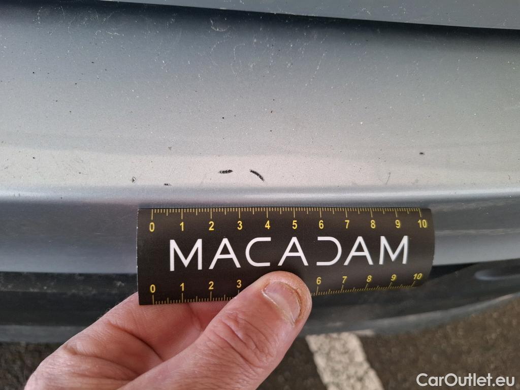  Mercedes  G-Klasee MERCEDES-BENZ GLC / 2019 / 5P / SUV 2.0 GLC 300 E BUSINESS LINE 4MATIC #24