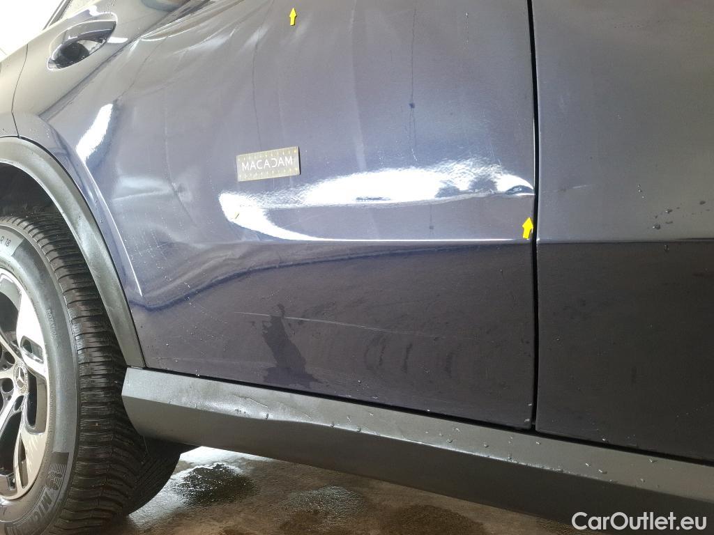  Mercedes  GLC MERCEDES-BENZ  / 2022 / 5P / SUV  300 e Business Line 4MATIC #2