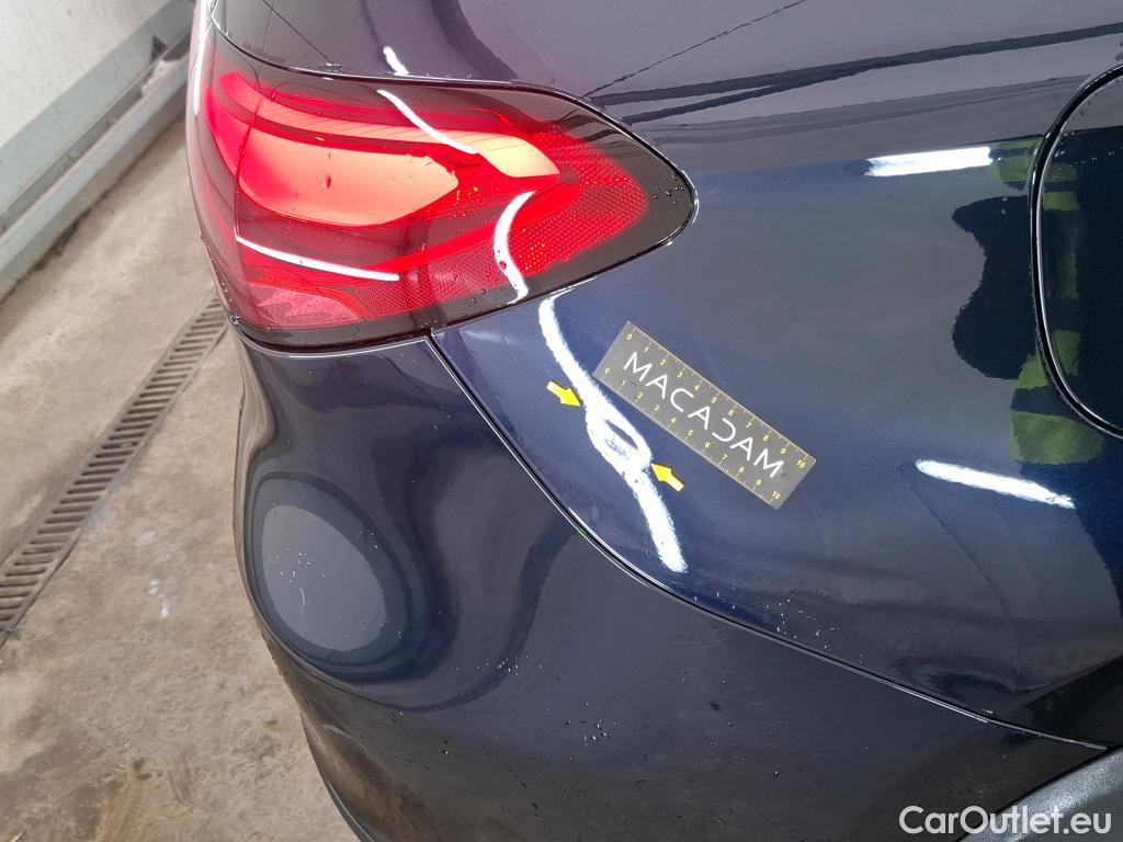  Mercedes  GLC MERCEDES-BENZ  / 2022 / 5P / SUV  300 e Business Line 4MATIC #57