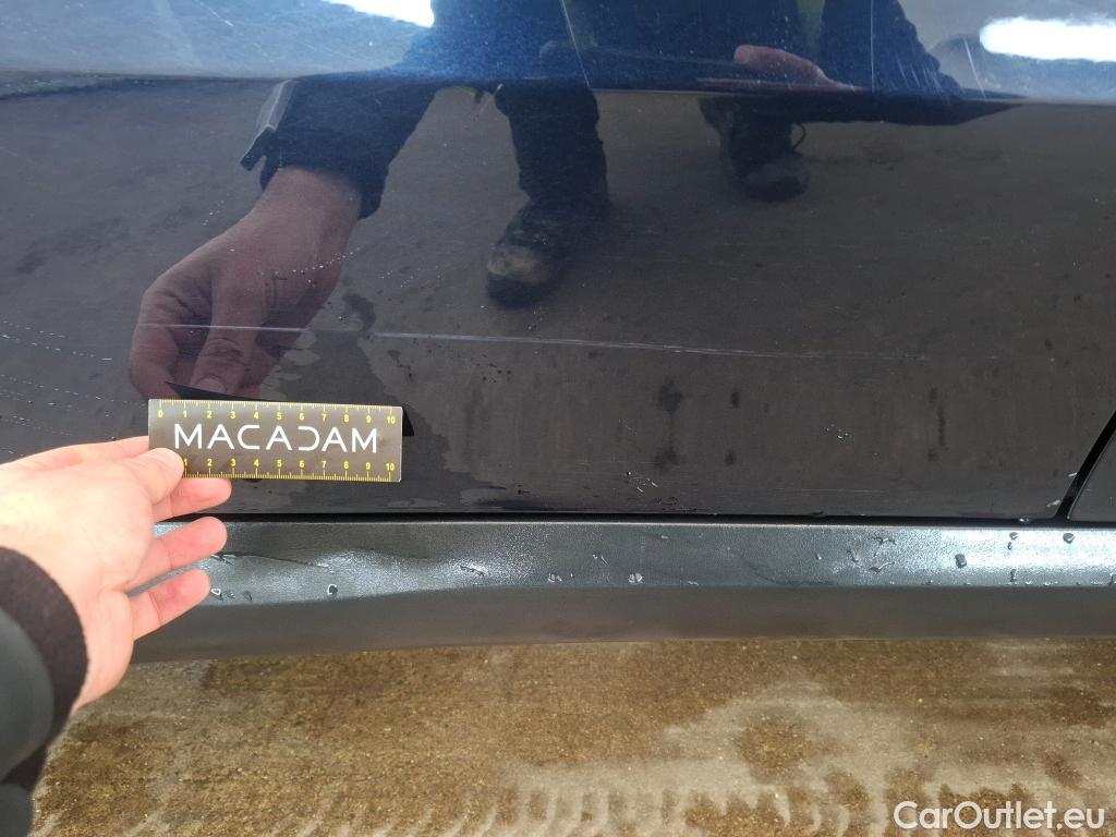  Mercedes  GLC MERCEDES-BENZ  / 2022 / 5P / SUV  300 e Business Line 4MATIC #7