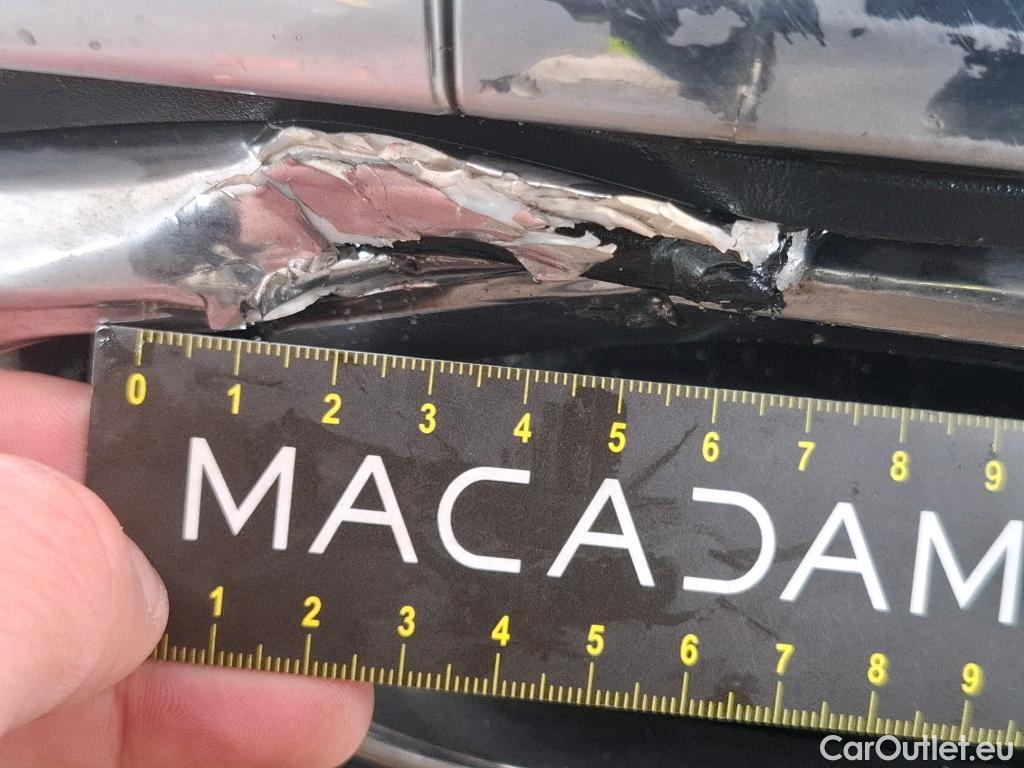  Mercedes  GLC MERCEDES-BENZ  / 2022 / 5P / SUV  300 e Business Line 4MATIC #69