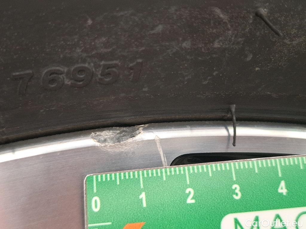  Mercedes  A-Klasse MERCEDES-BENZ Classe A Compact  2018  5P  Berline A 250 e Business Line 8GDCT #3