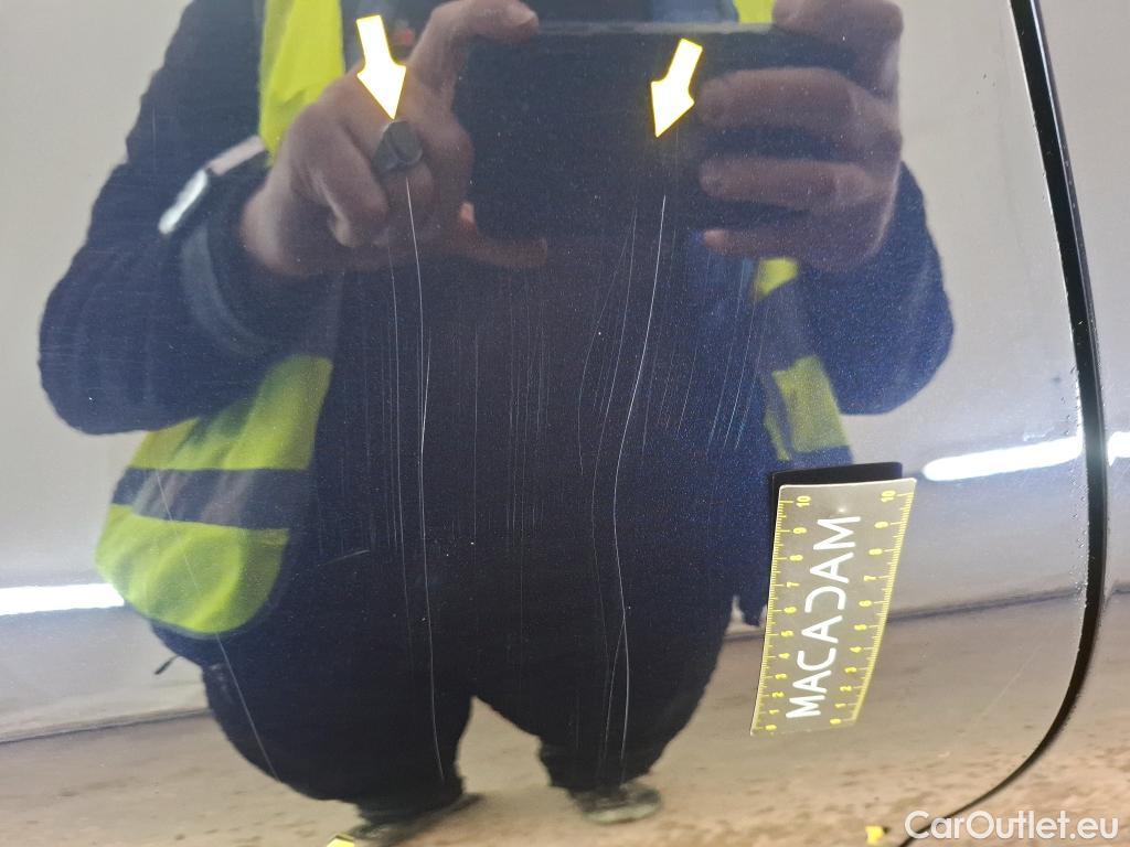  Mercedes  GLC MERCEDES-BENZ  / 2022 / 5P / SUV  300 e Business Line 4MATIC #10