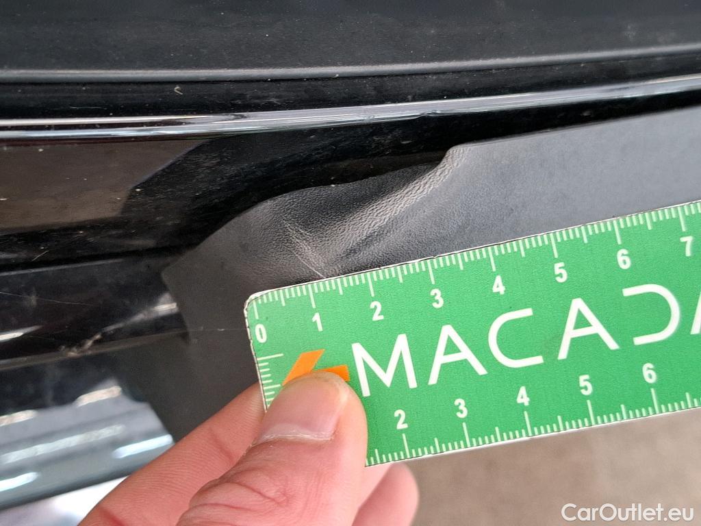  Mercedes  GLA MERCEDES-BENZ  / 2020 / 5P / SUV 1.3  250 e AMG LINE DCT #9