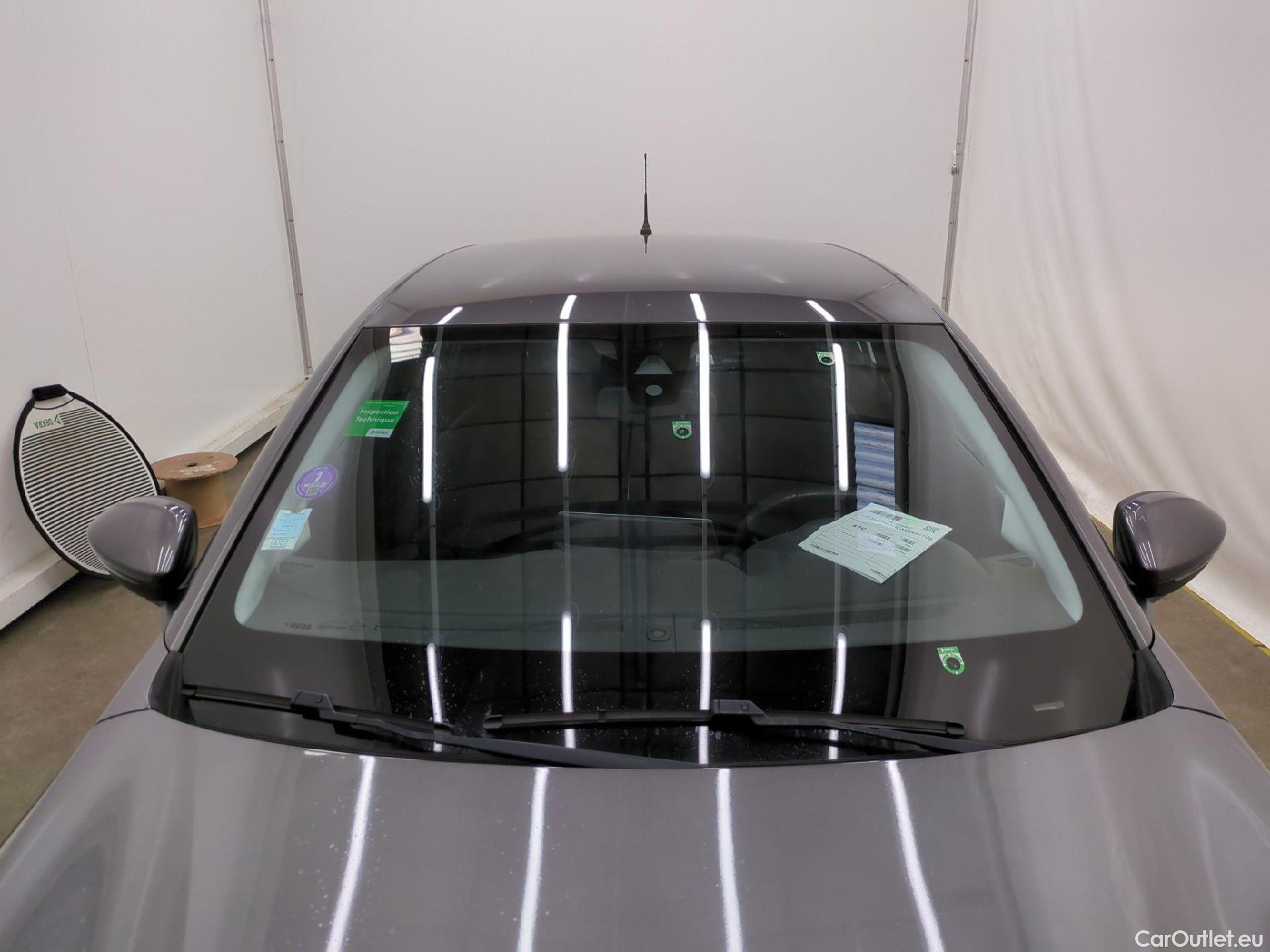  Peugeot  208  Active Business 1.2 PureTech 75CV BVM5 E6d #1