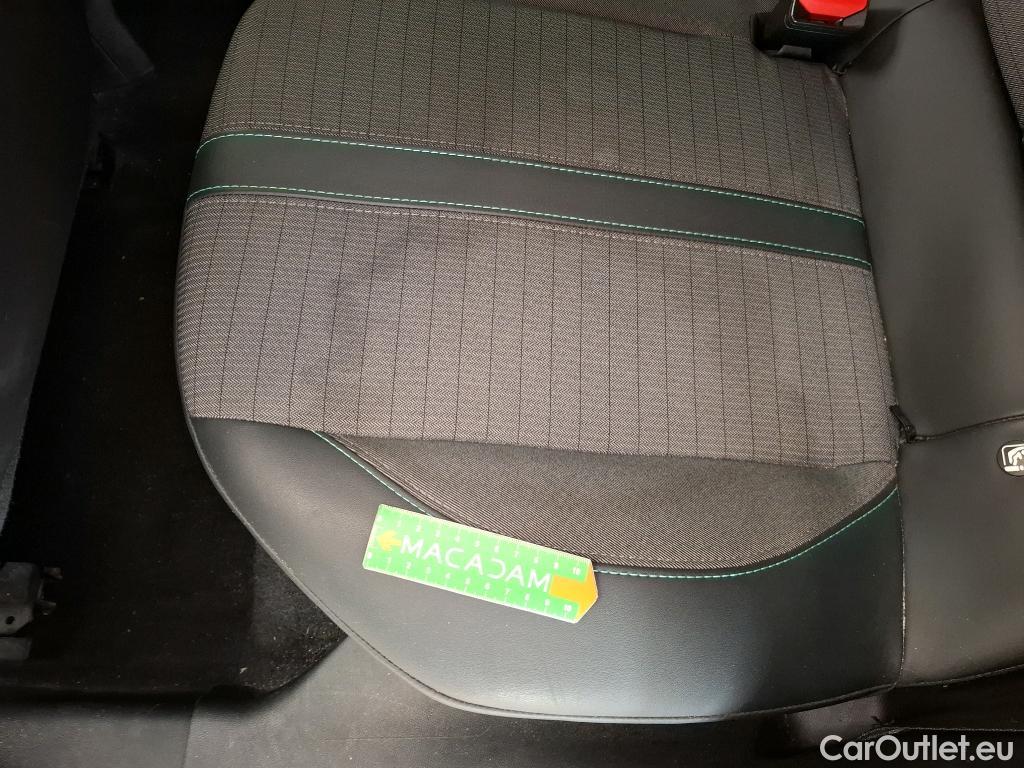  Peugeot  208  Allure Business 1.2 PureTech 100CV BVM6 E6d #39