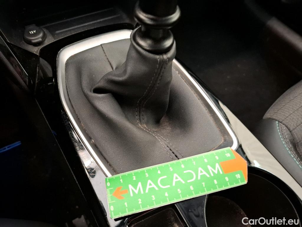  Peugeot  208  Allure Business 1.2 PureTech 100CV BVM6 E6d #32