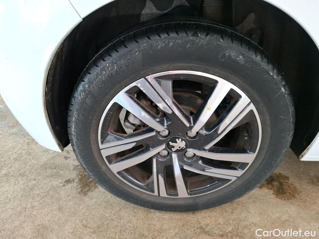  Peugeot  208  Allure Business 1.2 PureTech 100CV BVM6 E6d #51