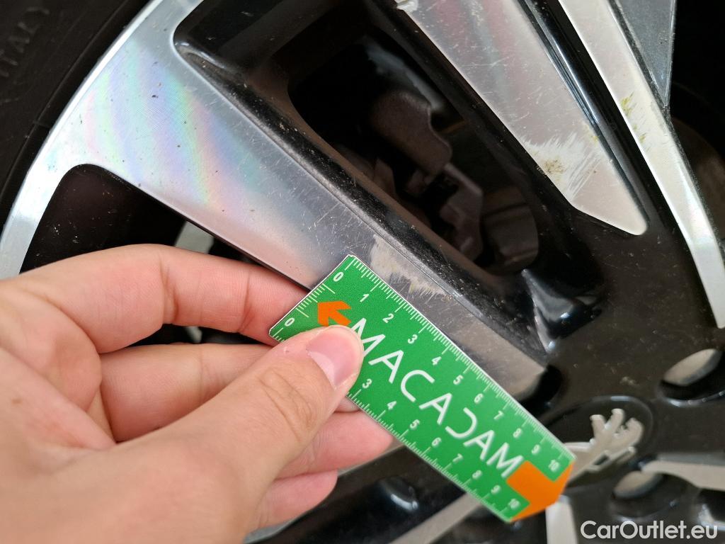  Peugeot  208  Allure Business 1.2 PureTech 100CV BVM6 E6d #53