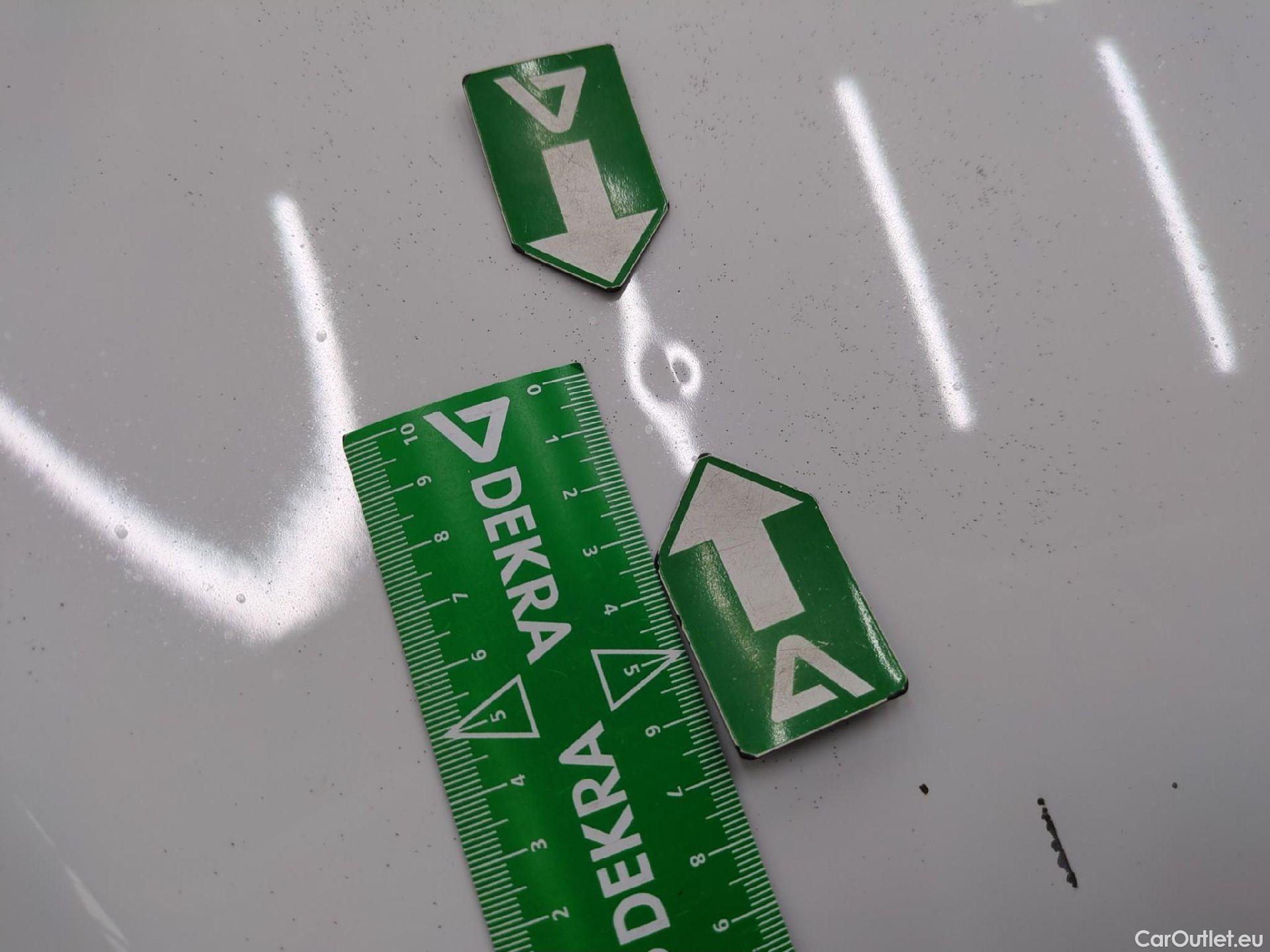  Peugeot  208 PEUGEOT  5p Berline Puretech 82 ¤6.c ACTIVE #20