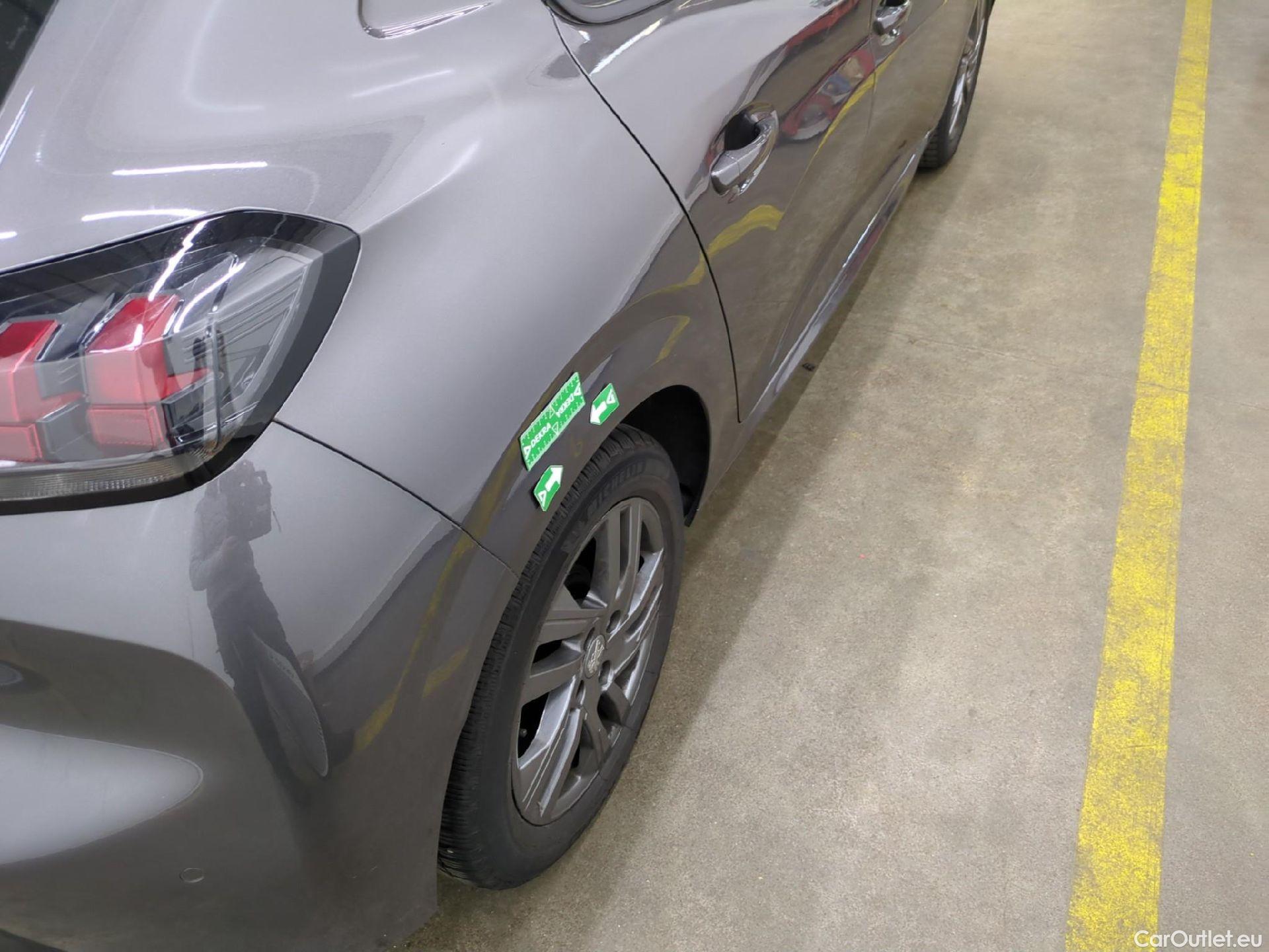  Peugeot  208  Active Business 1.2 PureTech 75CV BVM5 E6d #14