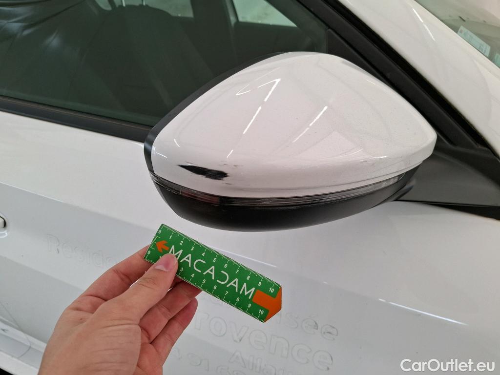  Peugeot  208  Allure Business 1.2 PureTech 100CV BVM6 E6d #49