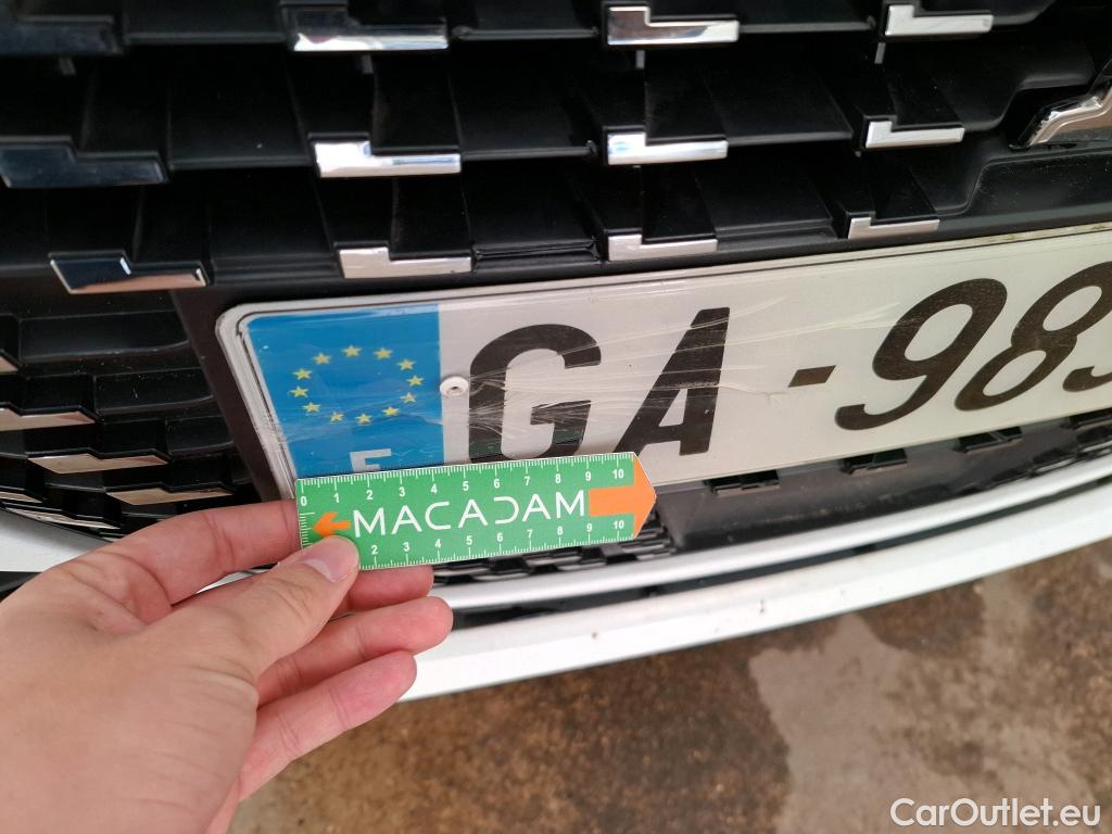  Peugeot  208  Allure Business 1.2 PureTech 100CV BVM6 E6d #43