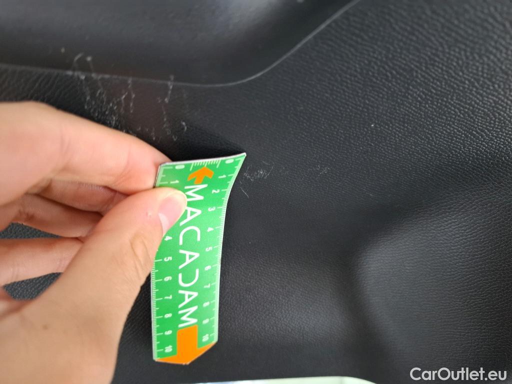  Peugeot  208  Allure Business 1.2 PureTech 100CV BVM6 E6d #26