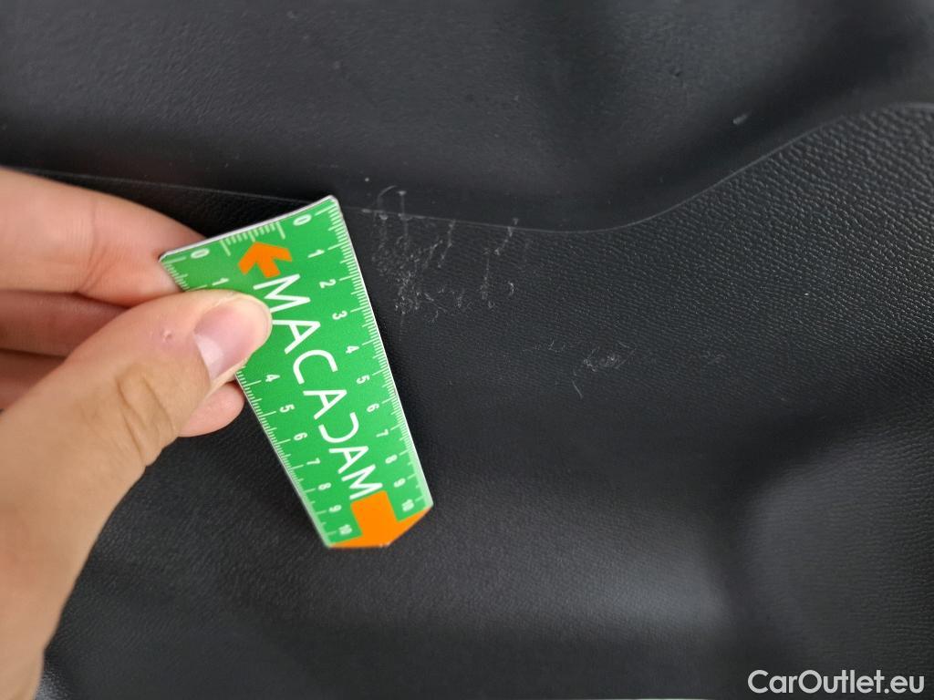  Peugeot  208  Allure Business 1.2 PureTech 100CV BVM6 E6d #25