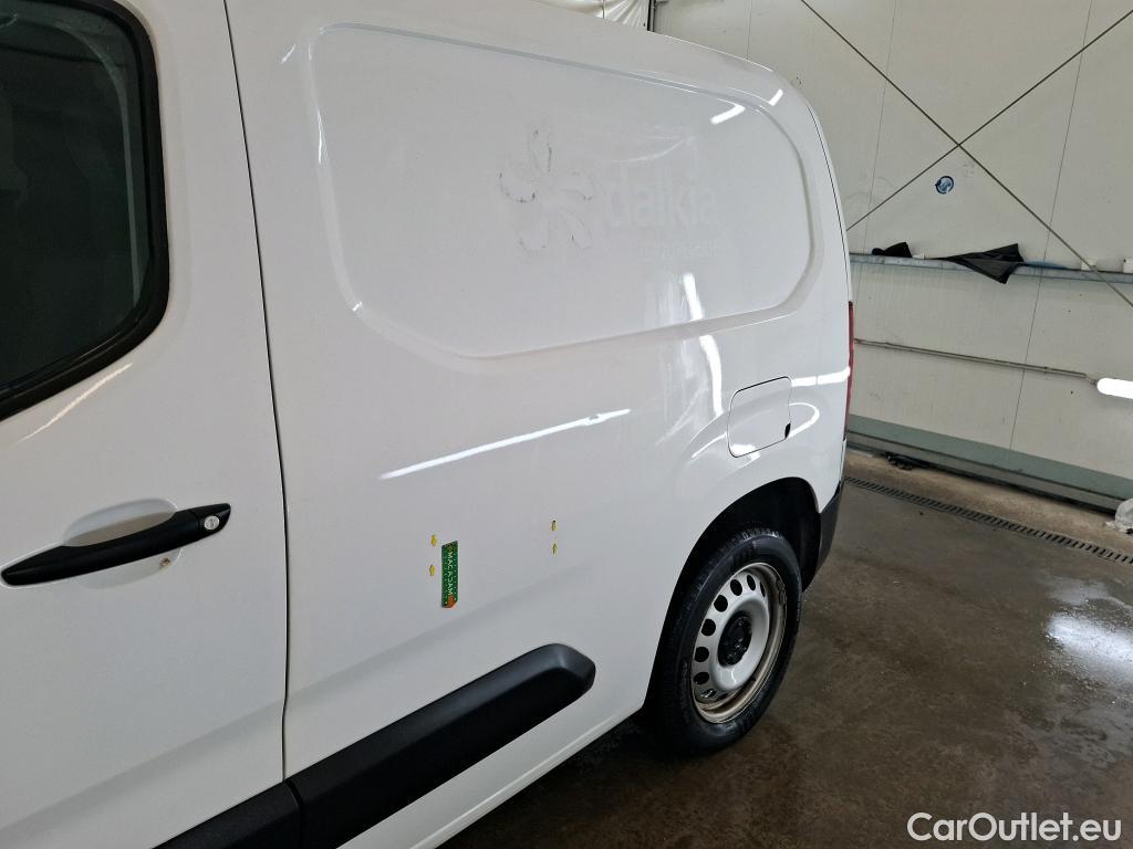  Citroen  Berlingo  Fourgon Driver M 1000 1.5 BlueHDi 100CV BVM5 E6dT #4