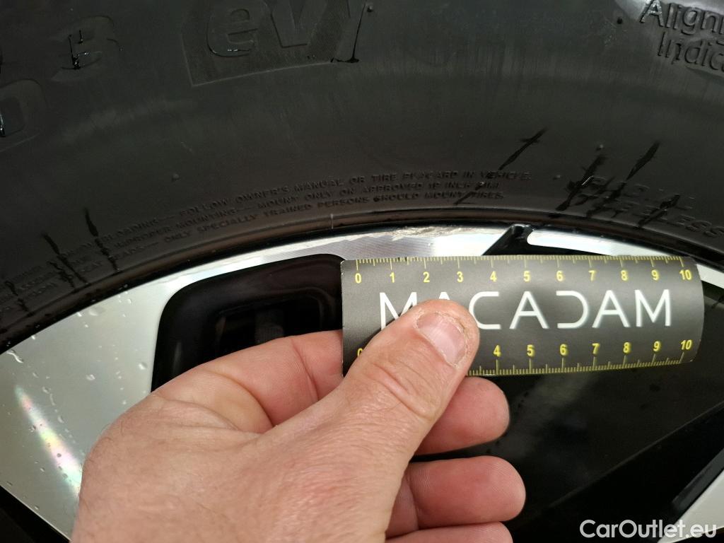  Volkswagen  ID.4  Life Pro Performance 77kWh BVA #6