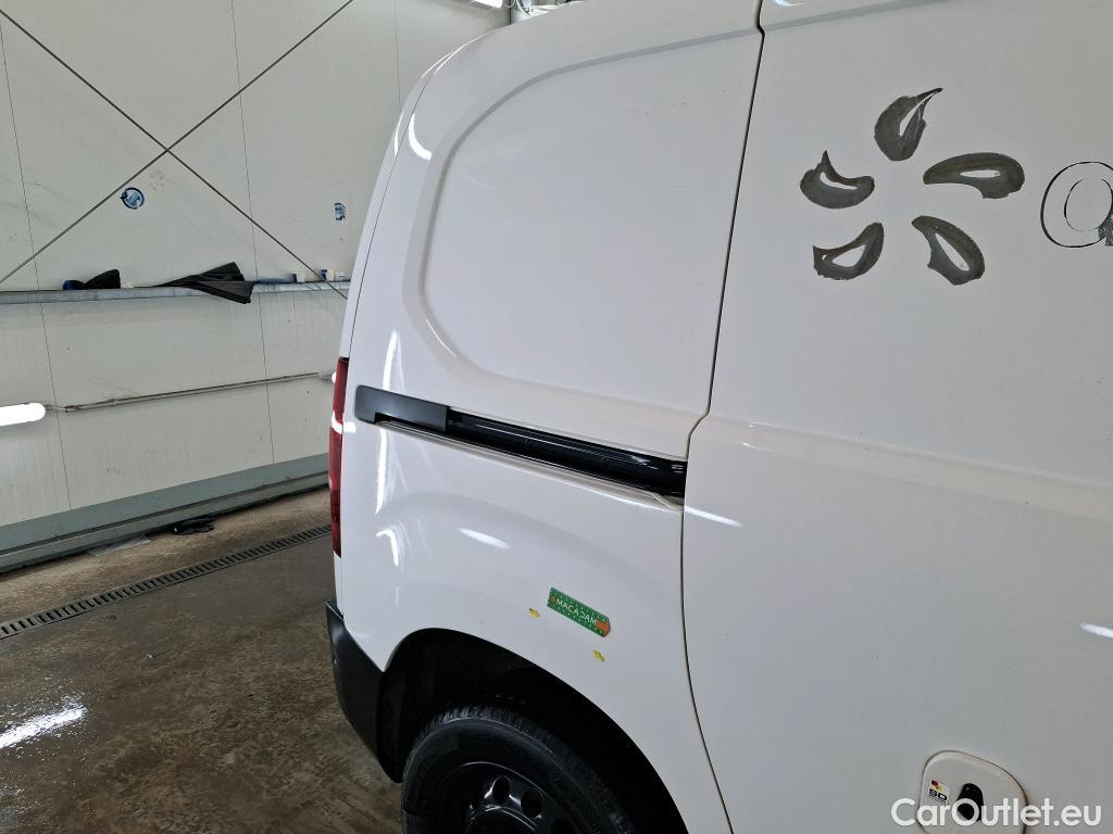  Citroen  Berlingo  Fourgon Driver M 1000 1.5 BlueHDi 100CV BVM5 E6dT #14