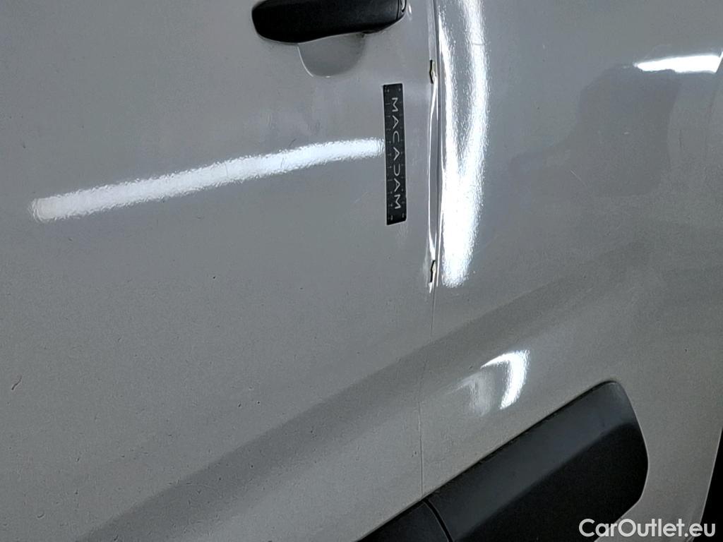  Citroen  Berlingo  Fourgon Control XL 950 1.5 BlueHDi 100CV BVM5 E6dT #2