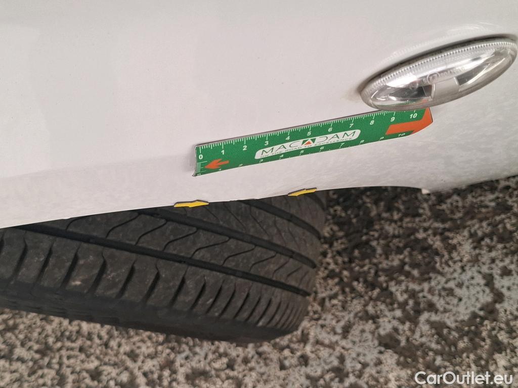  Citroen  Berlingo  Fourgon Club M 650 1.5 BlueHDi 100CV BVM6 E6d #17