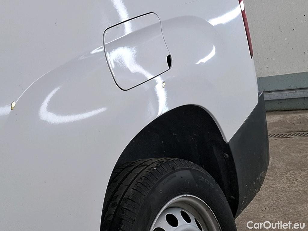  Citroen  Berlingo  Fourgon Control XL 950 1.5 BlueHDi 100CV BVM5 E6dT #15