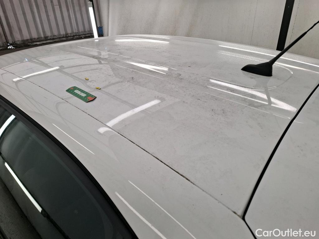  Citroen  C3  Société Feel 1.5 BlueHDI 100CV BVM6 E6d #1