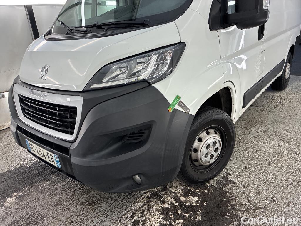  Peugeot  Boxer PEUGEOT  / 2014 / 4P / Fourgon tôlé BlueHDi 120 S&S ASPHALT 330 L1H1 #26