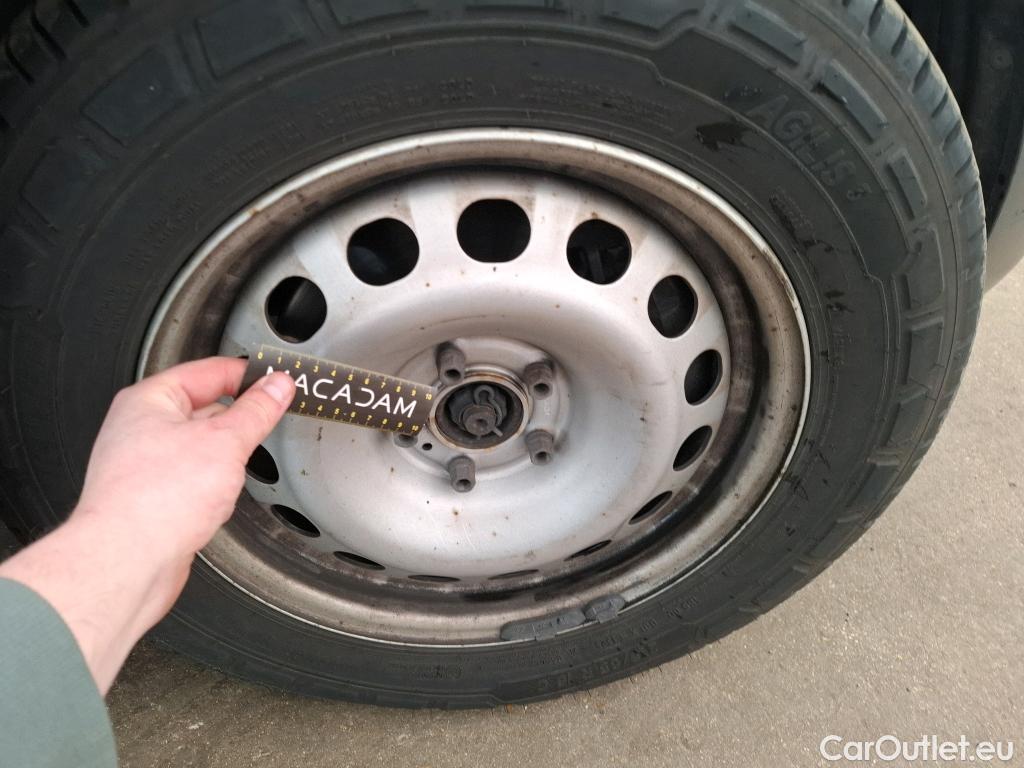  Citroen  Jumpy  Fourgon Club M 2.0 BlueHDi 120CV BVM6 E6d #55