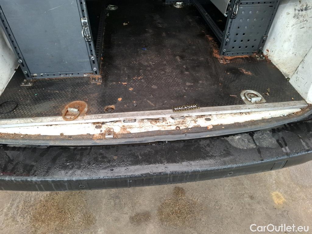  Citroen  Jumpy  Fourgon Club M 2.0 BlueHDi 120CV BVM6 E6d #47