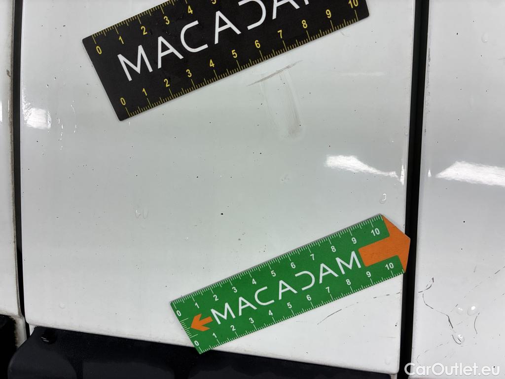  Peugeot  Boxer PEUGEOT  / 2014 / 4P / Fourgon tôlé BlueHDi 120 S&S ASPHALT 330 L1H1 #37