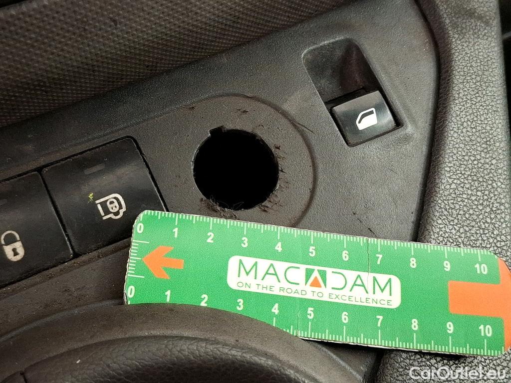  Peugeot  Partner  L1 Pro 1.6 HDi 75CV BVM5 E6 #73