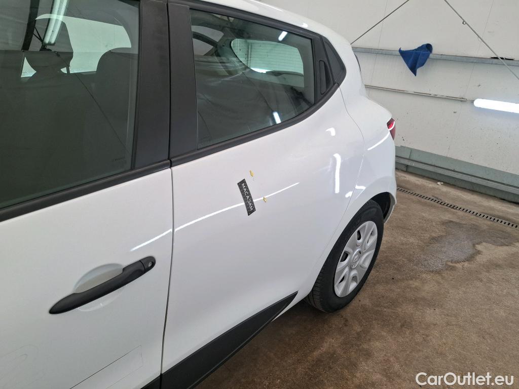  Renault  Clio  IV Air 1.5 dCi 75CV BVM5 E6 #1