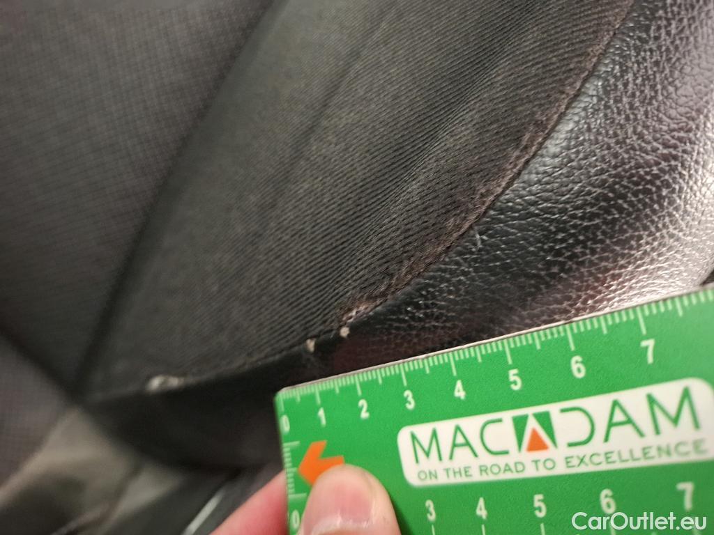  Renault  Kangoo RENAULT  / 2021 / 4P / Fourgonnette Extra - Blue dCi95 Sésame Ouvre Toi #17