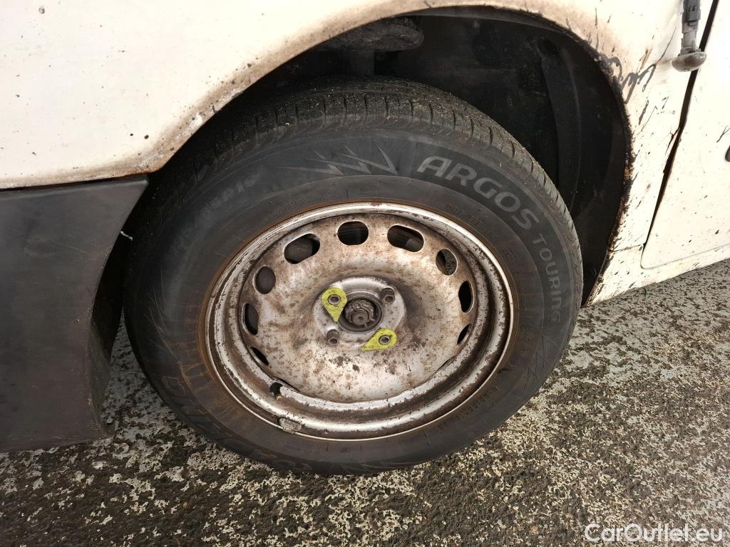  Peugeot  Partner  L1 Pro 1.6 HDi 75CV BVM5 E6 #82