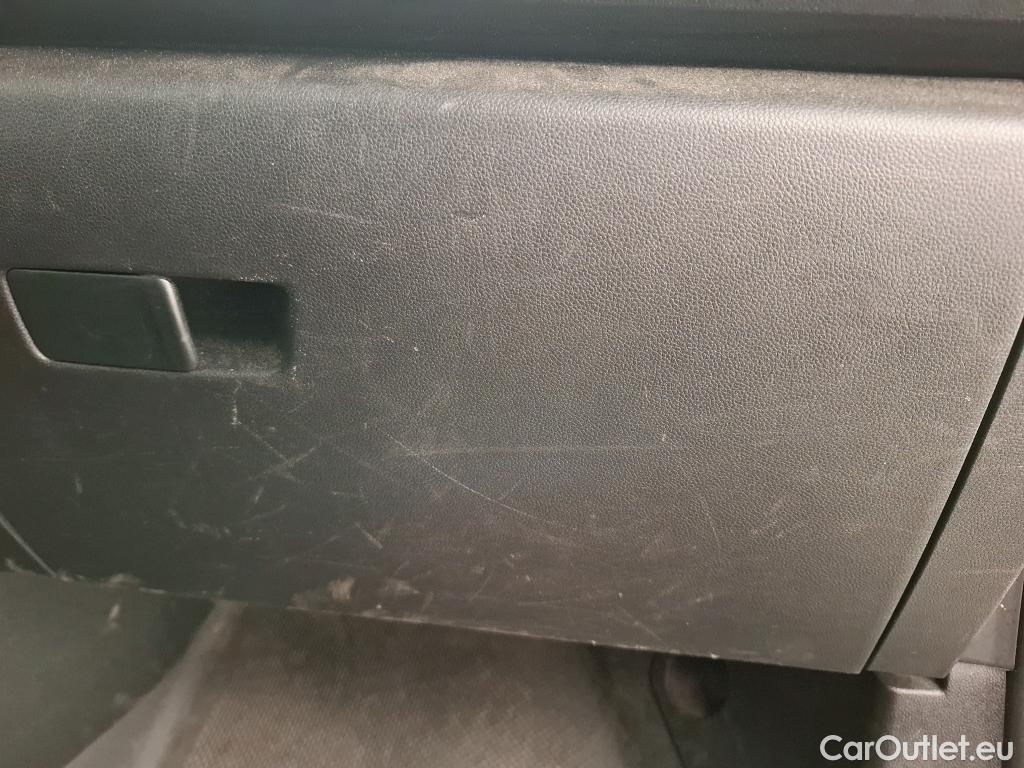  Renault  Kangoo RENAULT  / 2021 / 4P / Fourgonnette Extra - Blue dCi95 Sésame Ouvre Toi #22