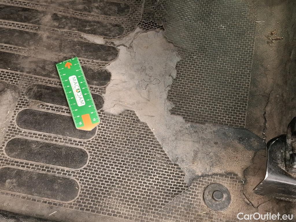  Renault  Kangoo RENAULT  / 2021 / 4P / Fourgonnette Extra - Blue dCi95 Sésame Ouvre Toi #5