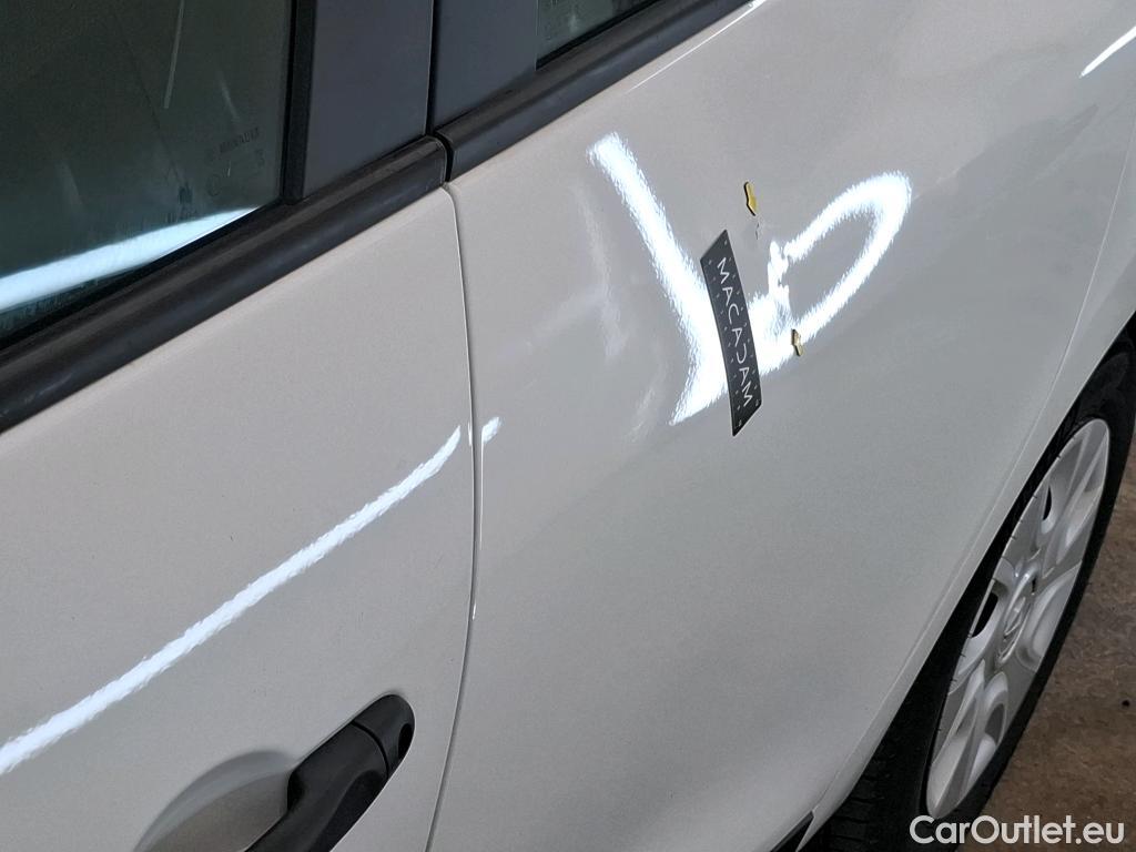  Renault  Clio  IV Air 1.5 dCi 75CV BVM5 E6 #3