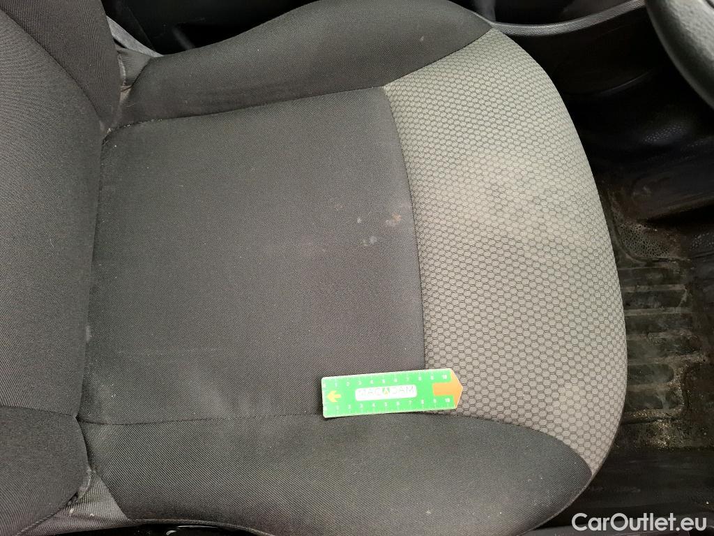  Renault  Kangoo  II Express Extra (Série Spéciale) 1.5 dCi 95CV BVM6 E6dT #19