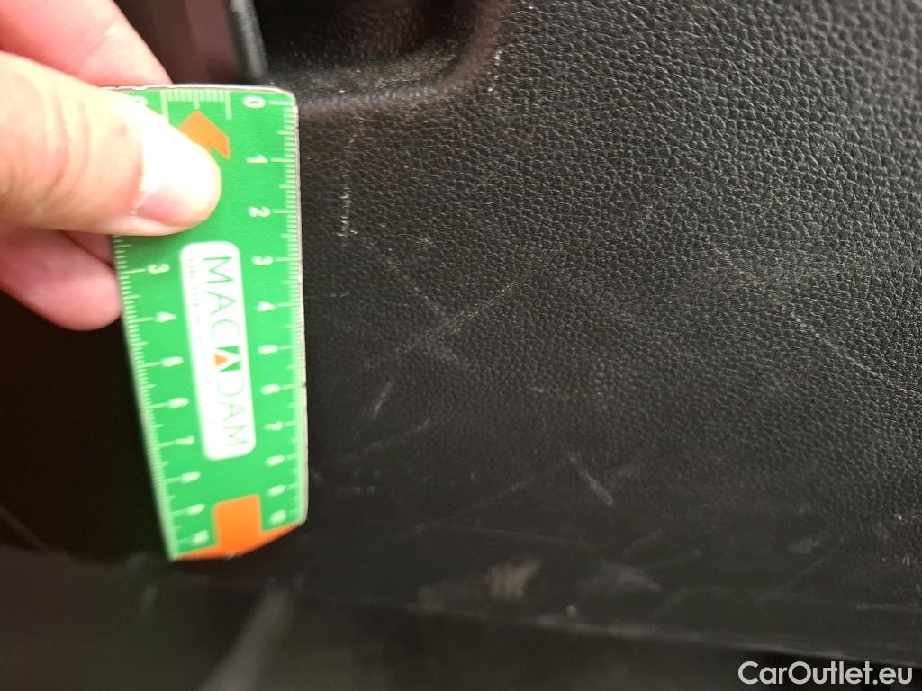  Renault  Kangoo RENAULT  / 2021 / 4P / Fourgonnette Extra - Blue dCi95 Sésame Ouvre Toi #24