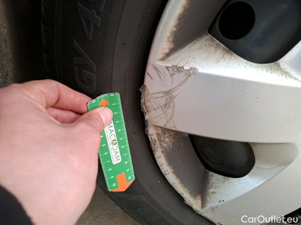  Renault  Kangoo  II Express Extra (Série Spéciale) 1.5 dCi 95CV BVM6 E6dT #14