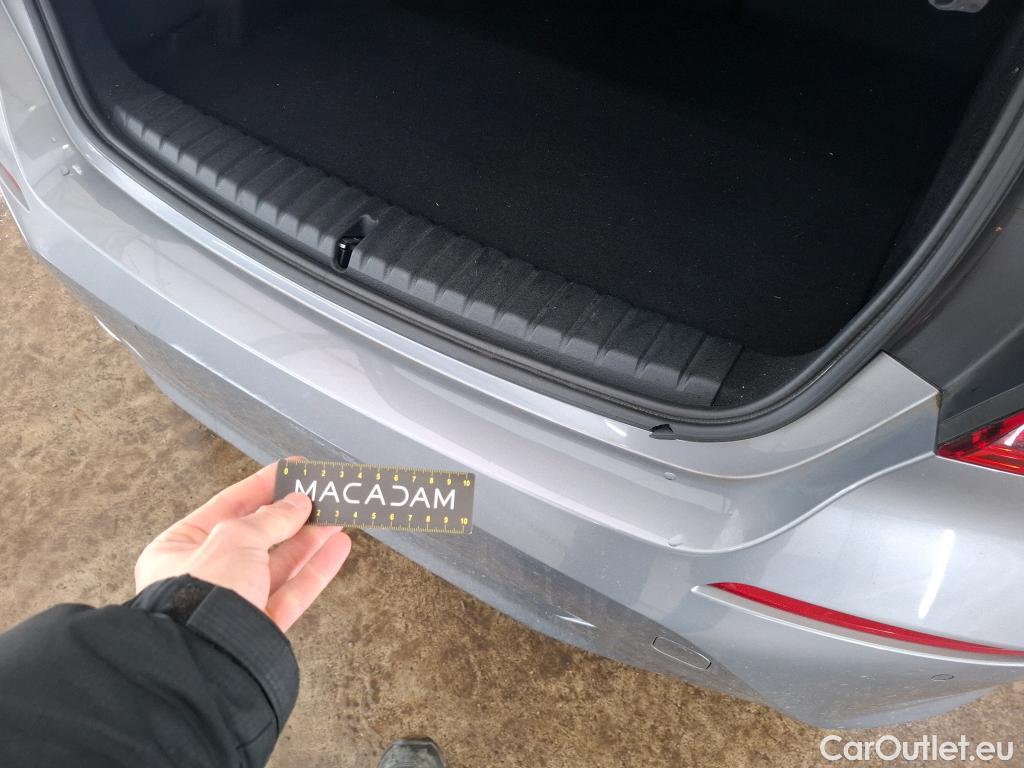  Bmw  Serie 1 1 Berline 116 d Business Design 1.5 115CV BVM6 E6d #18