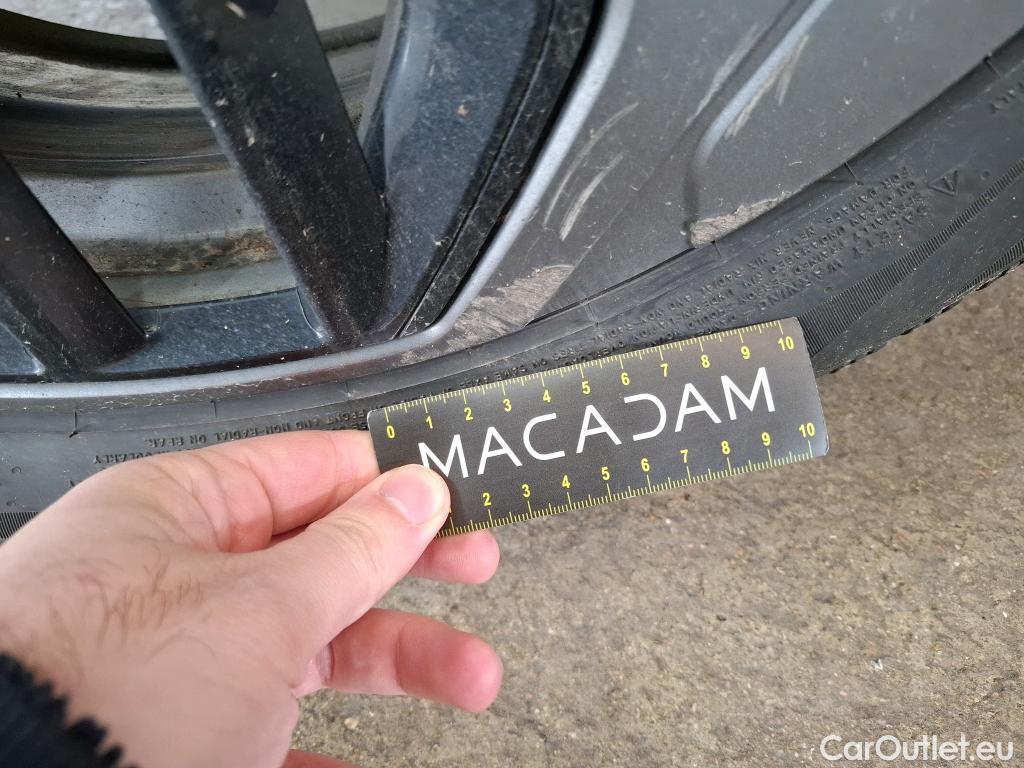  Citroen  C4  X Feel Pack 1.2 PureTech 130CV BVA8 6E #3