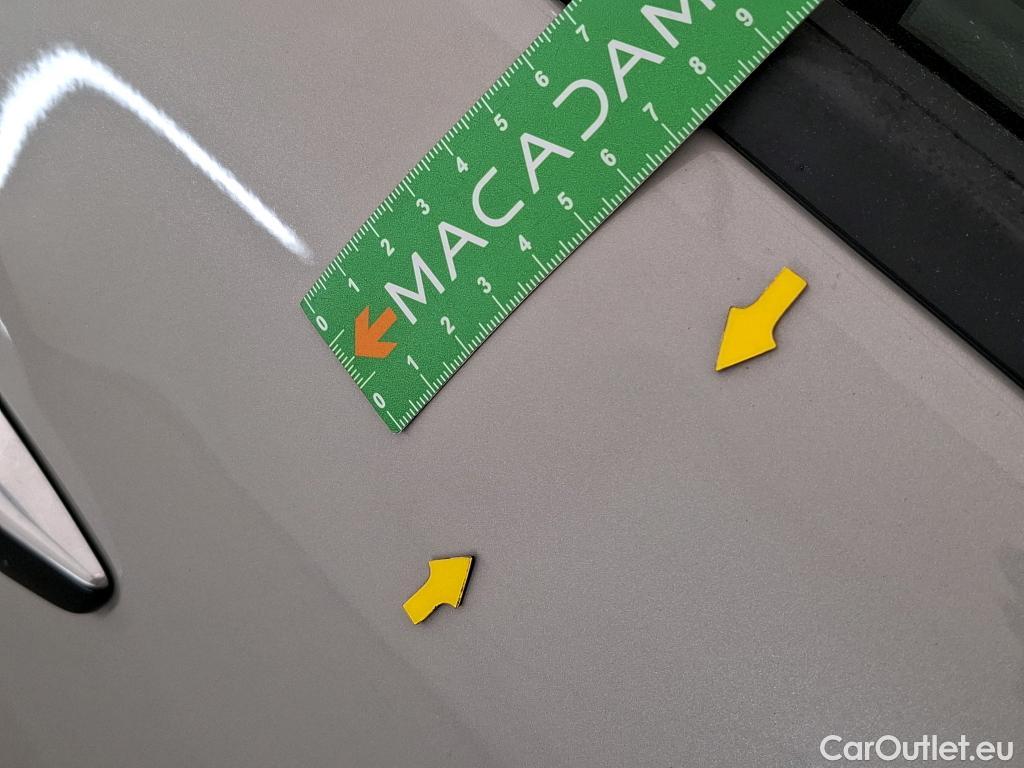  Citroen  C3  Shine 1.2 PureTech 110CV BVM6 6E #4