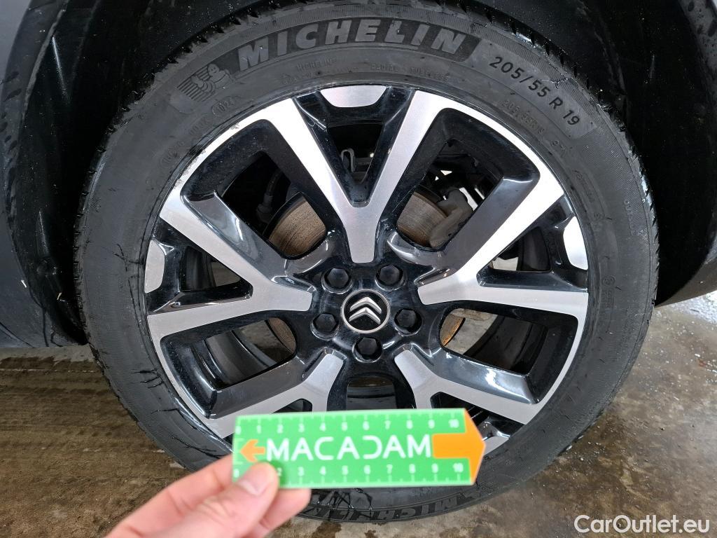  Citroen  C5 CITROEN  Aircross / 2022 / 5P / SUV Hybride recharg 225 e-EAT8 Shine Pack #19