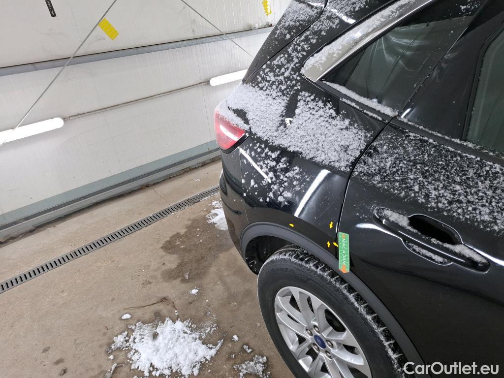  Ford  Kuga  / 2019 / 5P / SUV 2.5 Dur 225 hybrid PHEV Pshift Titanium / OPPO
 #1