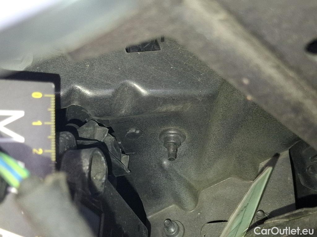  Citroen  C5 CITROEN  Aircross  2018  5P  SUV Hybrid 225 ëEAT8 Business #2