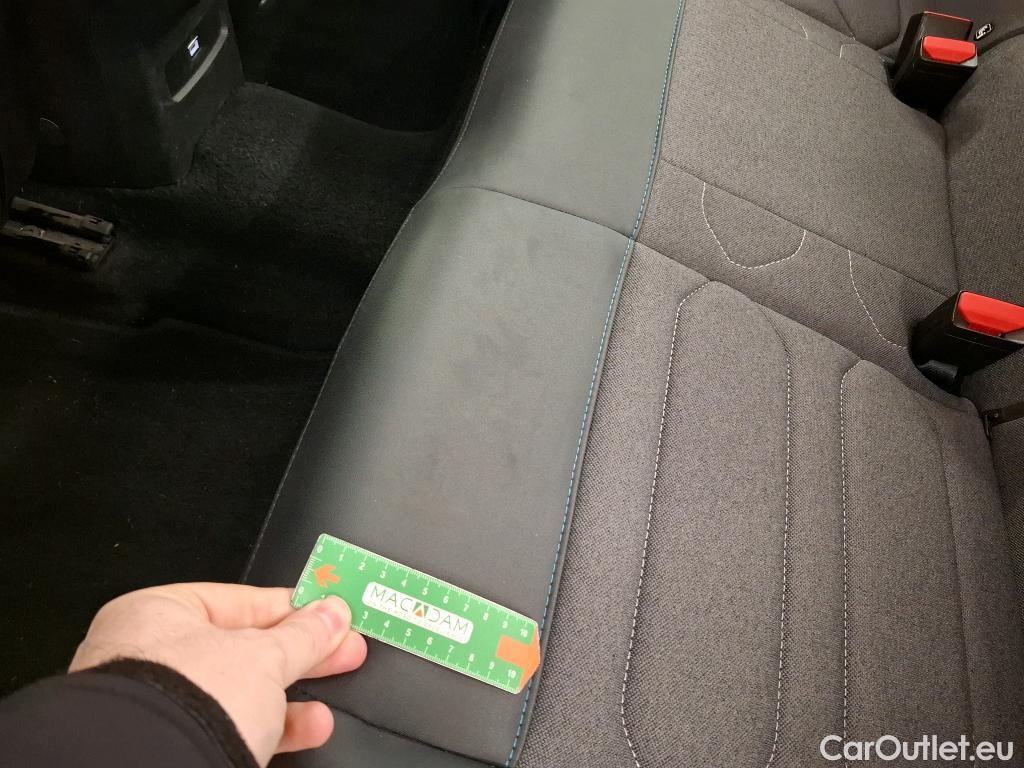  Citroen  C4 CITROEN  X / 2022 / 4P / Berline PureTech 130 S&S EAT8 Feel Pack #29